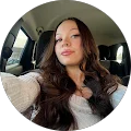 Nicole Lariviere Avatar